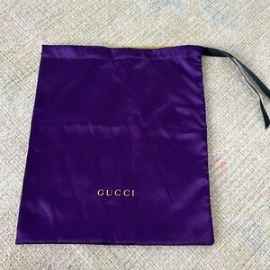 Gucci purple silk dust bag